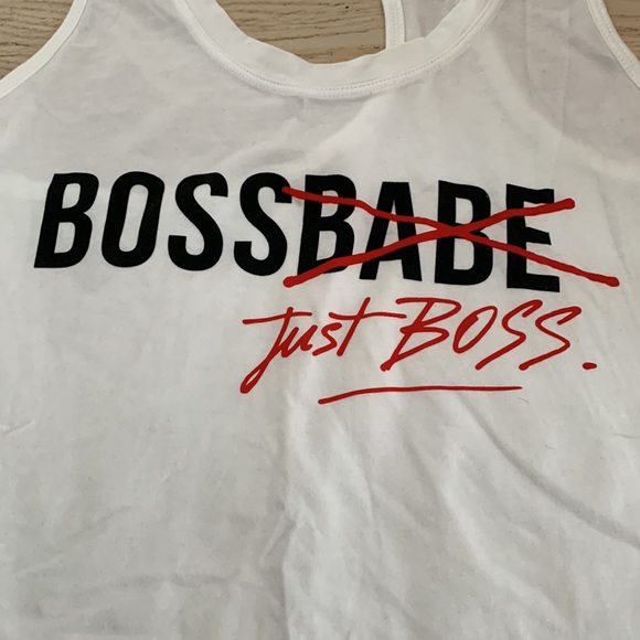 Cute tank - Picture 2 of 3